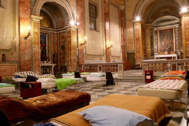 Coronavirus, cos'è l'iniziativa solidale "Distanti ma uniti" 5