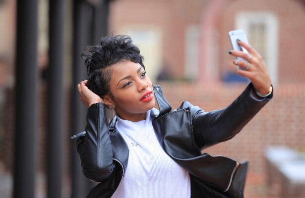 Dall'influencer al social media manager: le 10 professioni che fino a 10 anni fa non esistevano 19