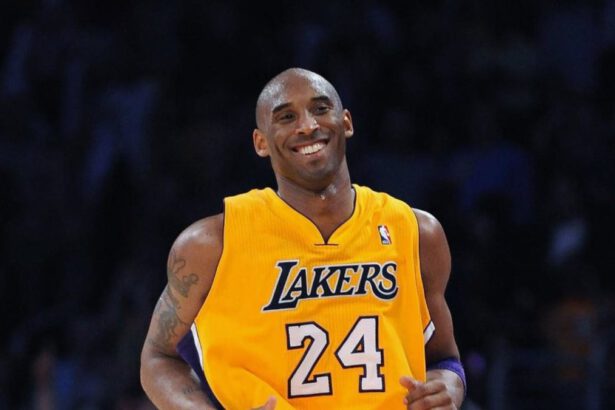 Schianto in elicottero: muore il campione NBA Kobe Bryant 19