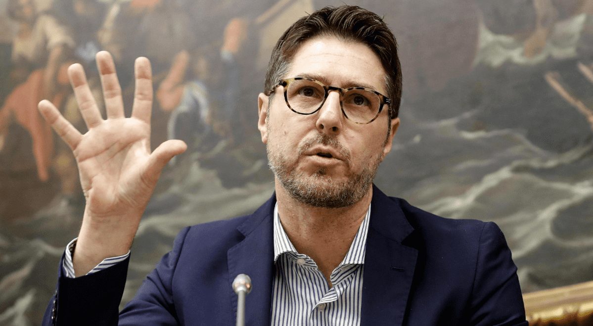 Nicola Molteni, chi è il nuovo sottosegretario all'Interno che gridava: "Sinistra infame" 15