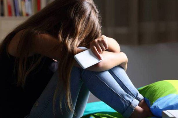 12enne trovata impiccata in casa: escluso il suicidio, probabile si tratti di una sfida su Tik Tok 17