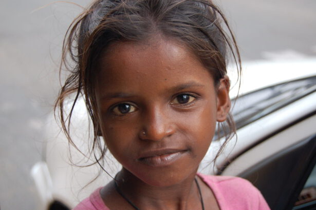 Percorre 320 Km per tornare a casa, muore 12enne bloccata da lockdown 11