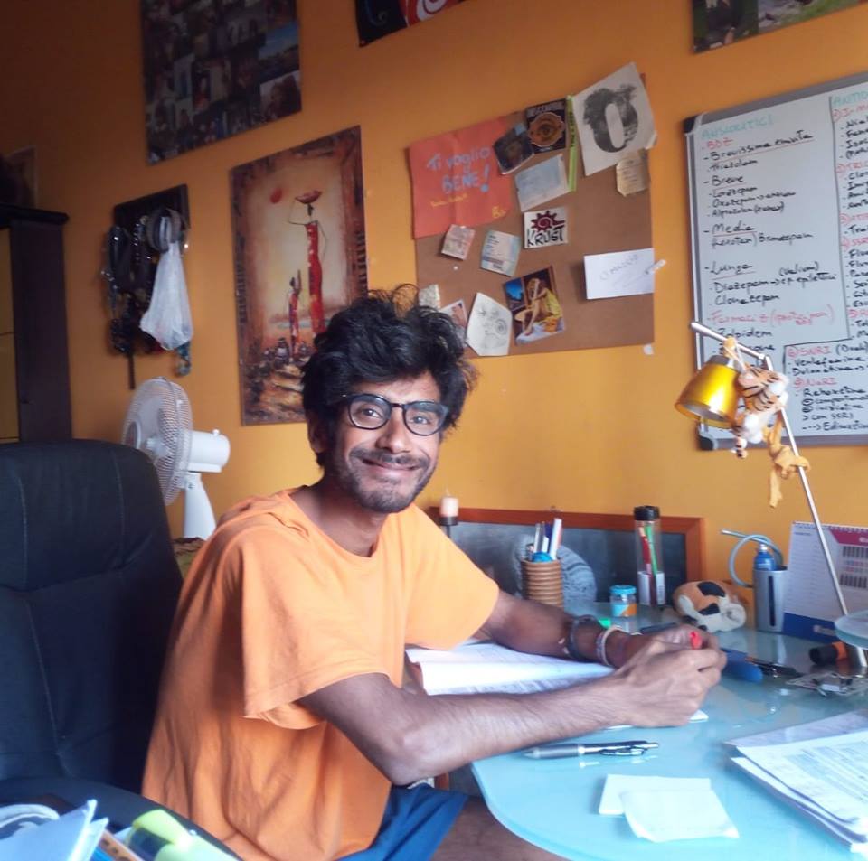 Tanti auguri Dottor Siddique: da venditore di rose a laureato in Medicina 3