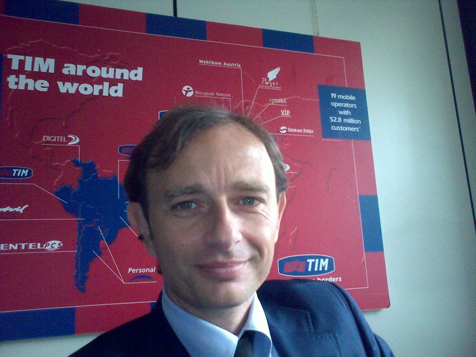 Martinez: "Il CNQuadri di TIM rinuncia ai dividendi per favorire lo sviluppo del Paese" 17