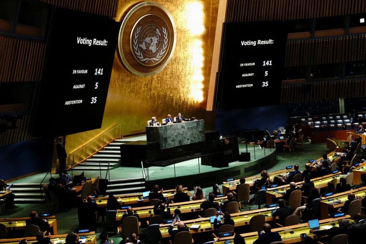 L'Assemblea Generale ONU condanna la Russia per l'invasione dell'Ucraina 15