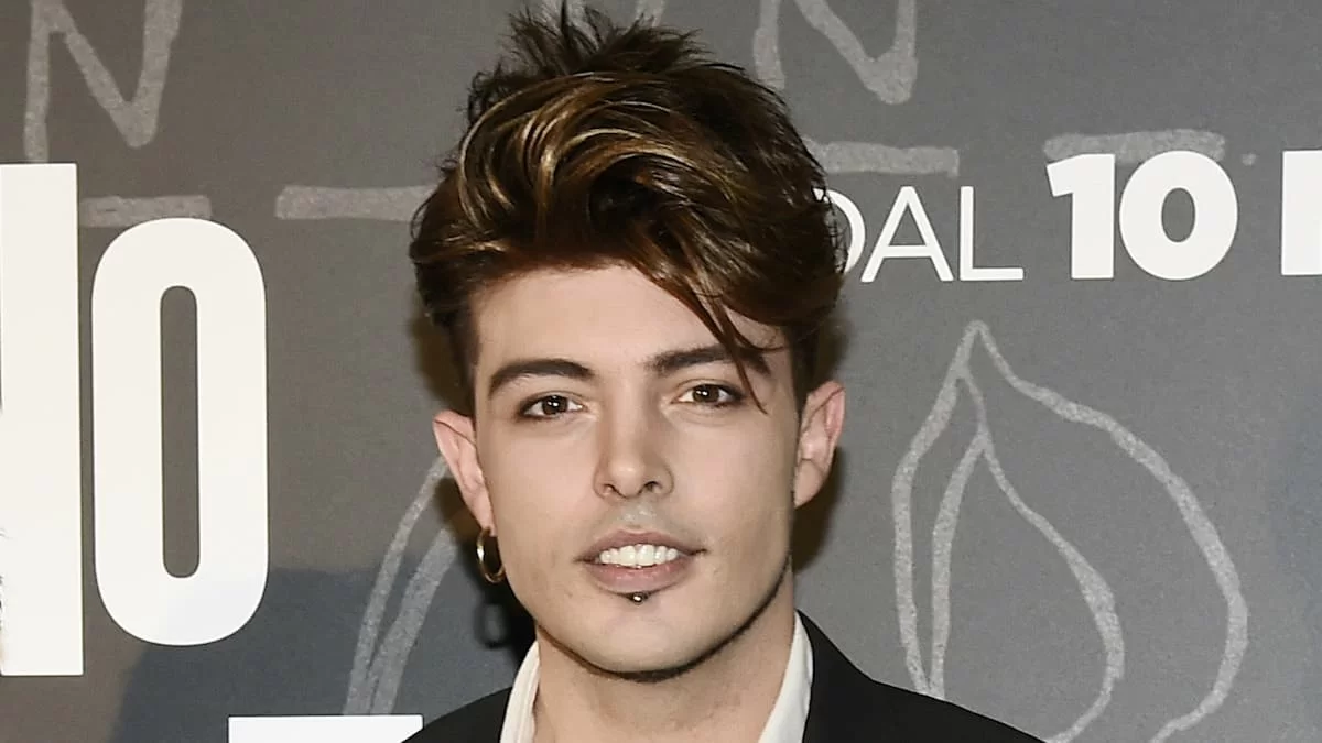 Chi è Antonio Fiordispino, cantante dei The Kolors noto come Stash 15