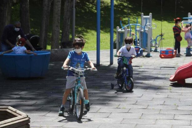 Ivrea, il Comune apre i parchi gioco alla didattica infantile 16