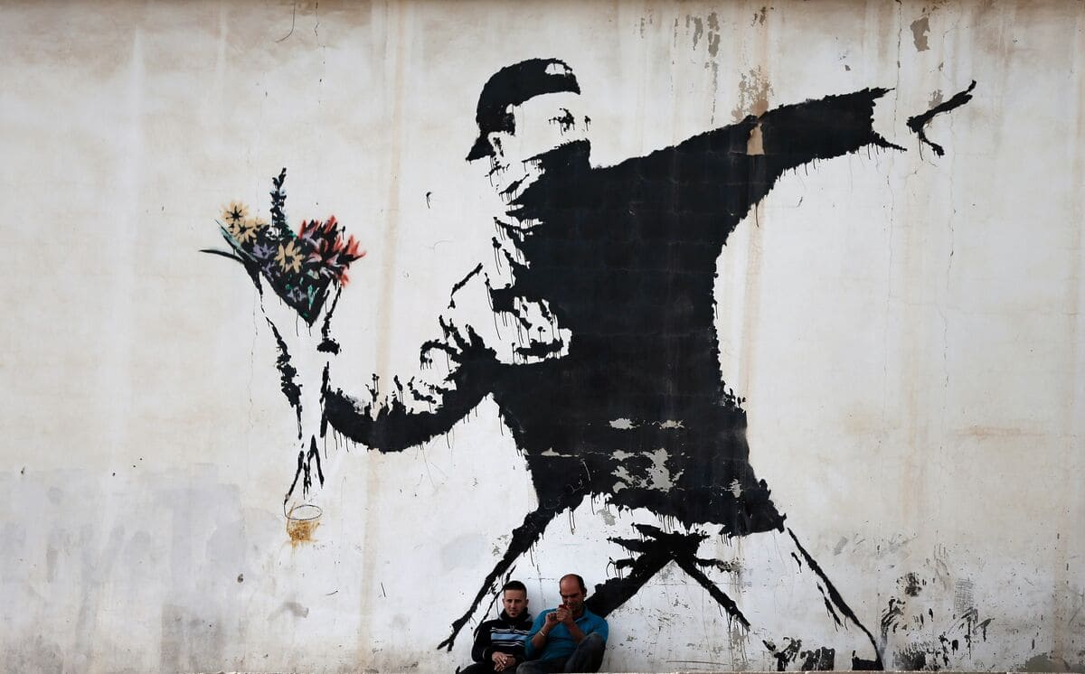 Chiostro del Bramante, con "All about Banksy" il misterioso artista torna in un'imperdibile mostra 19