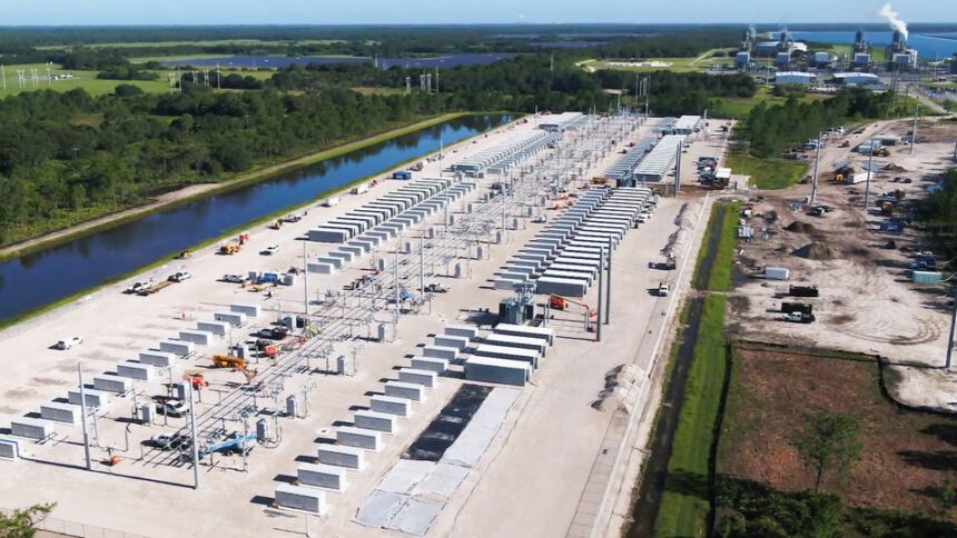 In arrivo la batteria solare più grande del mondo, per dire addio al carbone 1