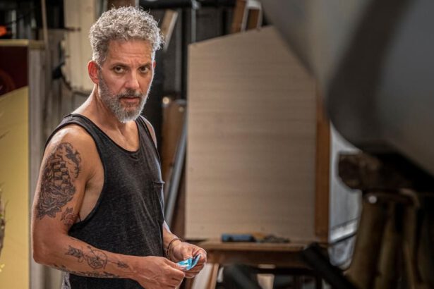 Gli orologi del diavolo: l'avvincente serie di Beppe Fiorello 17