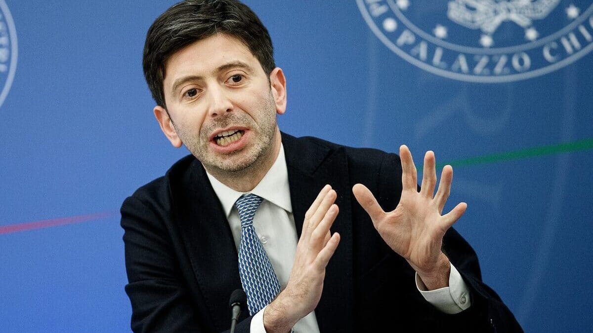 Bonus psicologo: in arrivo sostegno da 500 euro. Speranza: “Sarà nel decreto Milleproroghe” 15