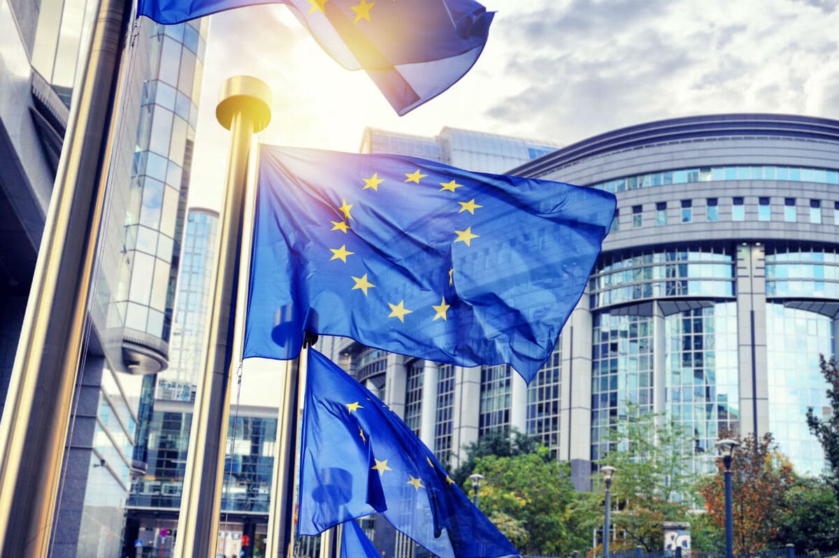 Fondi Eu: l’Italia spende solo 1 euro su 3. Timore per il Recovery Fund 19