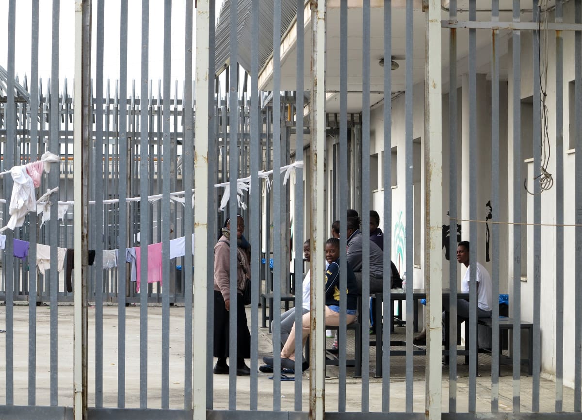 CPR, i luoghi senza via d'uscita che imprigioo i migranti 3