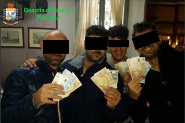 Carabinieri “infedeli”. Lo scandalo della caserma di Piacenza 73