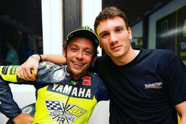 Manuel Bortuzzo incontra il suo idolo Valentino Rossi: “E chi ci ferma più a noi due?” 11