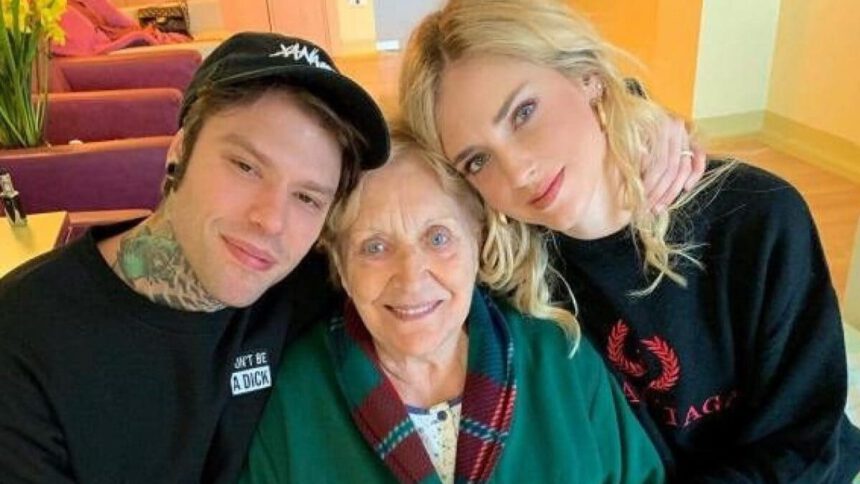 Nonna di Fedez chiamata per il vaccino solo dopo le polemiche social, Ferragni: "E le altre nonne?” 1