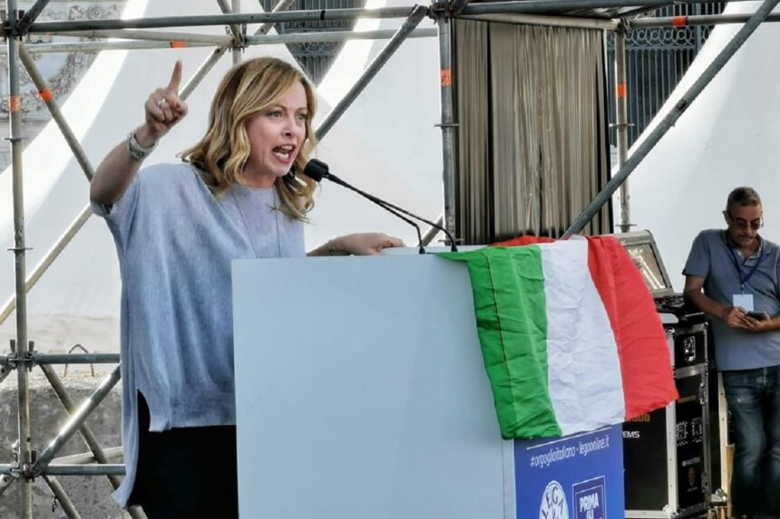 Meloni all'attacco del bonus vacanze: "Stagione estiva compromessa" 2 Meloni all'attacco del bonus vacanze: "Stagione estiva compromessa" 1