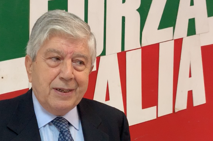 Ritorna il vitalizio per i parlamentari condannati: così marcisce il garantismo italiano 5 Ritorna il vitalizio per i parlamentari condannati: le motivazioni della Commissione Contenziosa