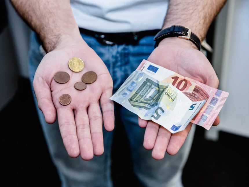 L'economia italiana è al collasso: tutto quello che possiamo fare per aiutarci 2 L'economia italiana è al collasso: tutto quello che possiamo fare per aiutarci 1