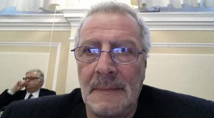 Condanna per il consigliere Fdi. Scrisse: “Gay, lesbiche e pedofili, ammazzateli tutti” 2 Condanna per il consigliere Fdi. Scrisse: “Gay, lesbiche e pedofili, ammazzateli tutti” 1