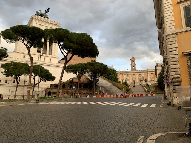 Il Natale spettrale di Roma, ci sono solo i gabbiani 6 Il Natale spettrale di Roma, ci sono solo i gabbiani 5