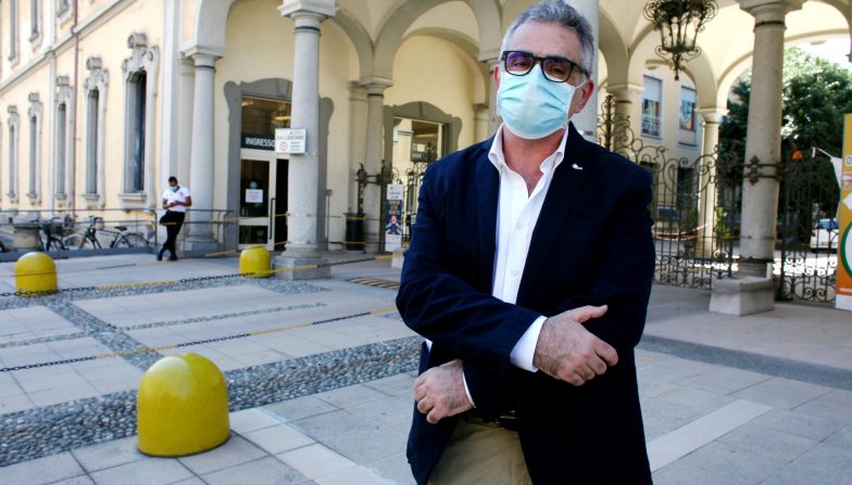 Coronavirus, Pregliasco: "Con le varianti rischiamo una nuova ondata di contagi" 2 Coronavirus, Pregliasco: "Con le varianti rischiamo una nuova ondata di contagi" 1