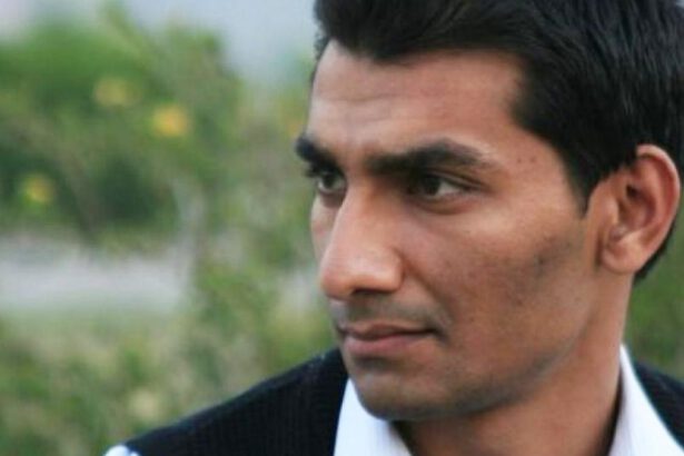 Lotta per i diritti delle donne, professore condannato a morte. Firma la petizione 15