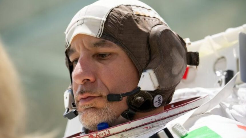 Luca Parmitano lancia l’allarme per il riscaldamento globale: “Ho visto deserti avanzare e ghiacciai sciogliersi” 1