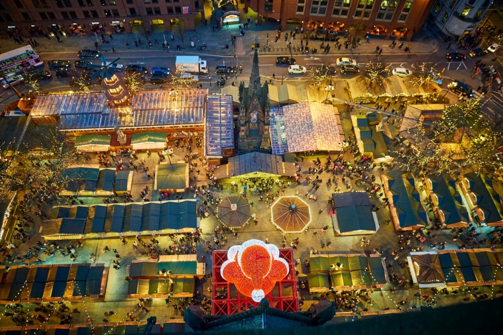 La magia del Natale: 7 mercatini imperdibili in Italia e in Europa 11