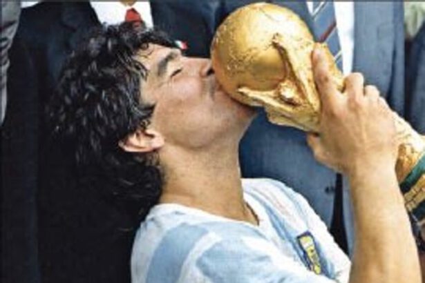 "Ho visto Maradona", adios Diego, "Pibe de Oro" del calcio mondiale 31