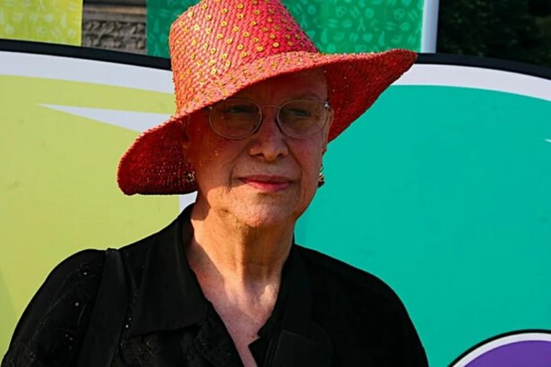 Bologna intitola strada alla trans Marcella Di Folco, paladina dei diritti civili 17