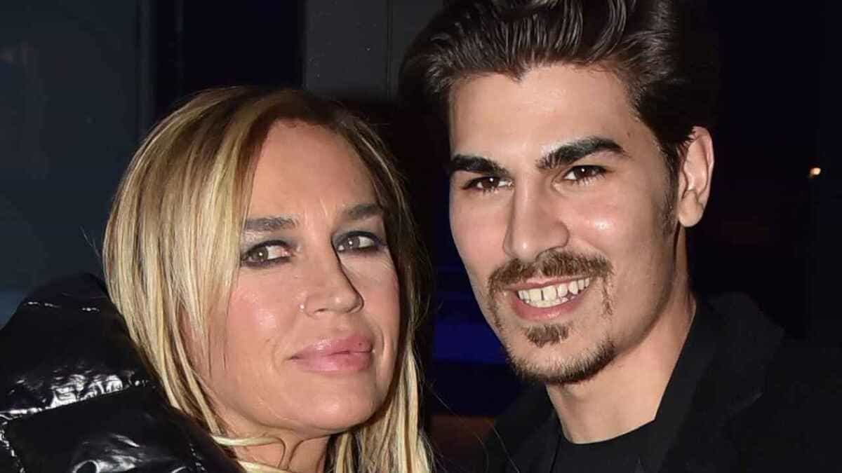 Chi è Marco Cucolo, fidanzato di Lory del Santo e concorrente de L'Isola dei Famosi 13