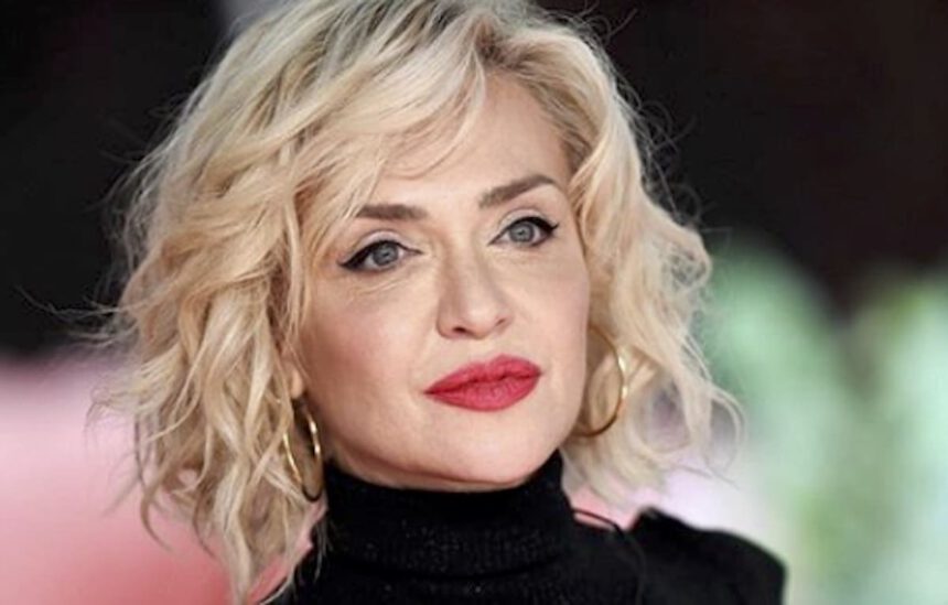 A casa di Paola Barale, un rifugio nel cuore di Milano 1