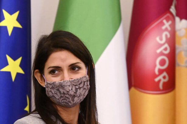 Virginia Raggi positiva al Covid: “Sto bene, non ho sintomi. Lavorerò in smart working” 6