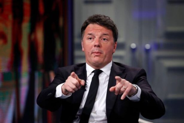 Renzi: “Facciamo una petizione online per vaccino obbligatorio” 18