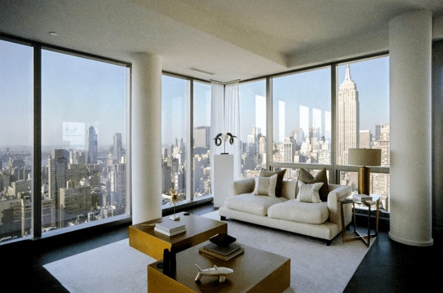 "Private Views: A High-Rise Panorama of Manhattan", l'arte di Andi Schmied.