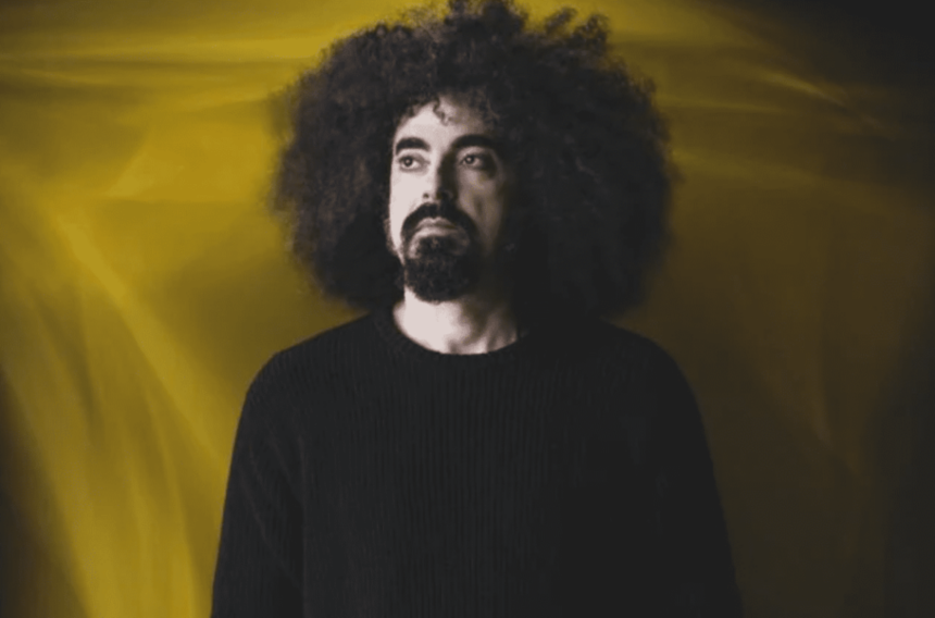 "Exuvia", l'ultimo album di Caparezza: "A dischi belli preferisco quelli con un'anima" 2 "Exuvia", l'ultimo album di Caparezza: "A dischi belli preferisco quelli con un'anima" 1