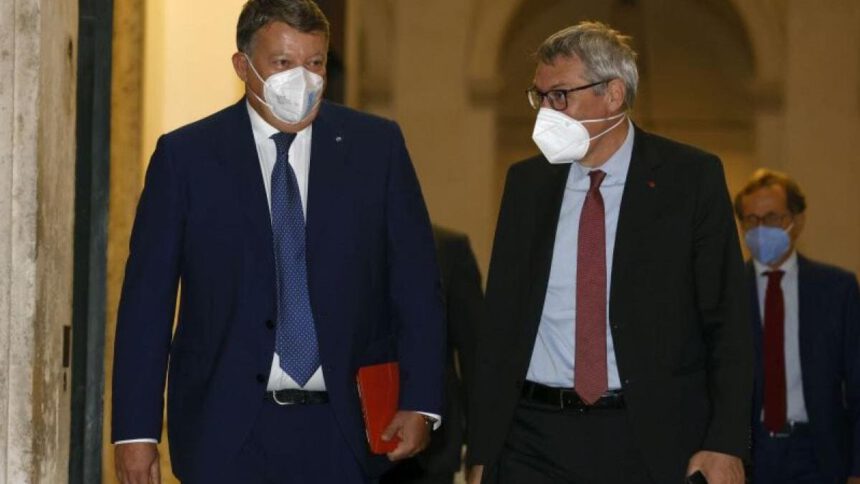 16 dicembre, sciopero generale Cgil su fisco e pensioni. Il Governo: “Scelta incomprensibile” 2 16 dicembre, sciopero generale Cgil su fisco e pensioni. Il Governo: “Scelta incomprensibile” 1