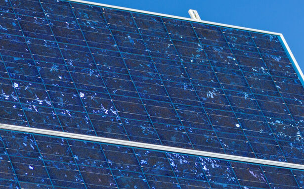 Smaltimento dei pannelli fotovoltaici: qual è la corretta procedura e quanto costa? 14