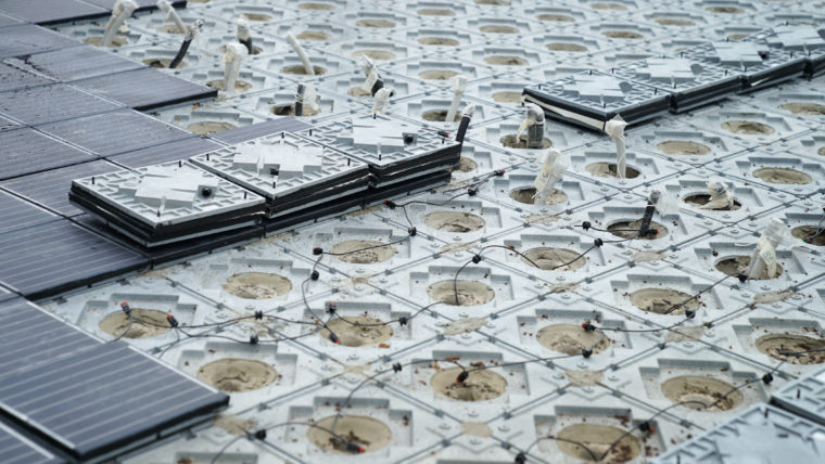 Le vie del domani sono lastricate di sole: la strada fotovoltaica 1