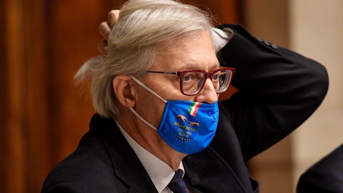 Vittorio Sgarbi : “Noi che abbiamo il cancro non siamo malati di serie B” 15