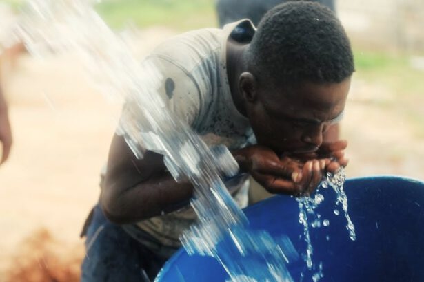 Kenya, impianto a energia solare trasforma l’acqua salata in potabile 9