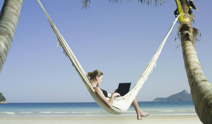 Come rendere le tue vacanze sicure da hacker e incidenti digitali 2 Come rendere le tue vacanze sicure da hacker e incidenti digitali 1