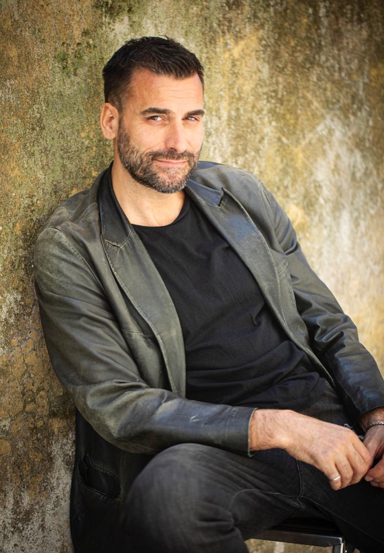 Chi è Cyro Rossi, autore e regista di Sono io 3 cyro rossi