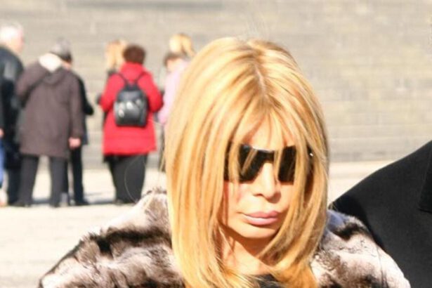 Anna Bettozzi, l'ex cantante arrestata nella maxi inchiesta Petrol-Mafie: "Capo indiscusso dell'organizzazione" 5