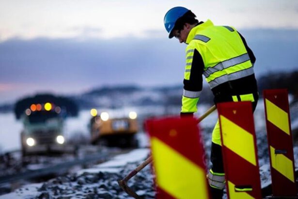 Sicurezza sul lavoro, caratteristiche dell’abbigliamento ad alta visibilità per i cantieri 14