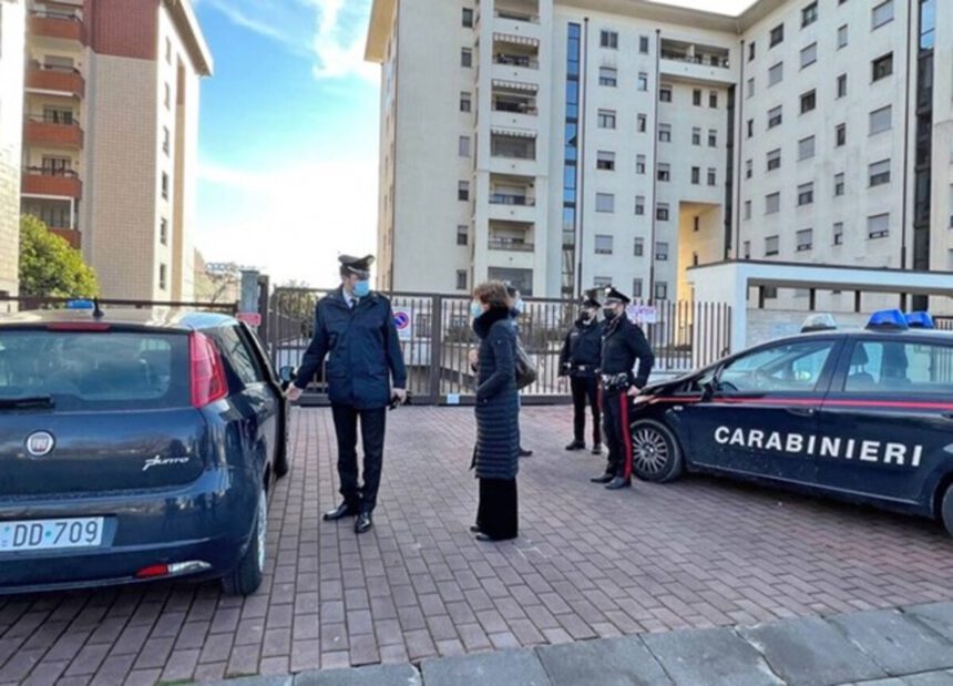 Opera: 28enne con problemi psichici accoltella i genitori, poi si schianta con l'auto 1