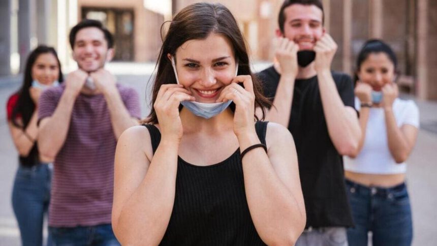 Lopalco, l'addio al Super Green pass lancia un messaggio ai No vax: “Sui vaccini abbiamo scherzato” 1