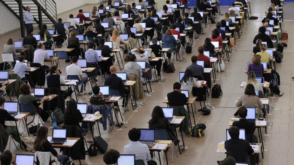 Maxi concorso Agenzia delle Dogane: 1226 posti disponibili 15