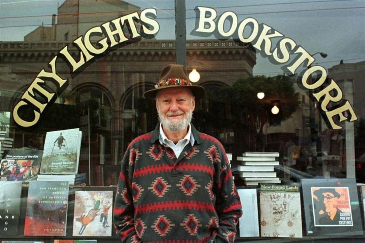 Addio a Lawrence Ferlinghetti, ultra centenaria leggenda ribelle della poesia 15